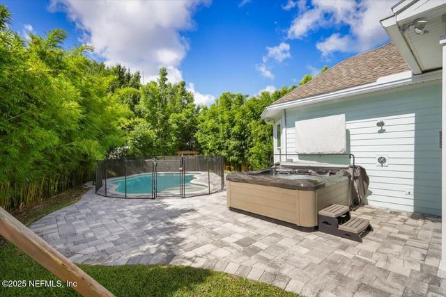 431 PARK LAKE Drive, Ponte Vedra, FL 32081