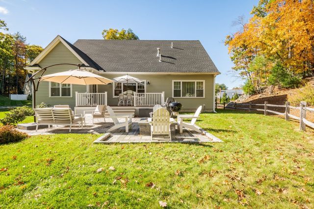 16 Harts Way 16, Rowley, MA 01969