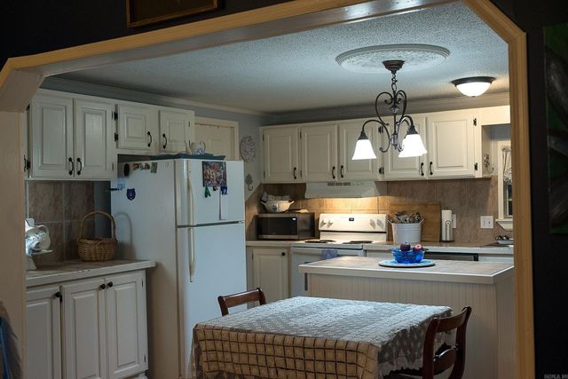 13717 Terry Lane, Ward, AR 72176