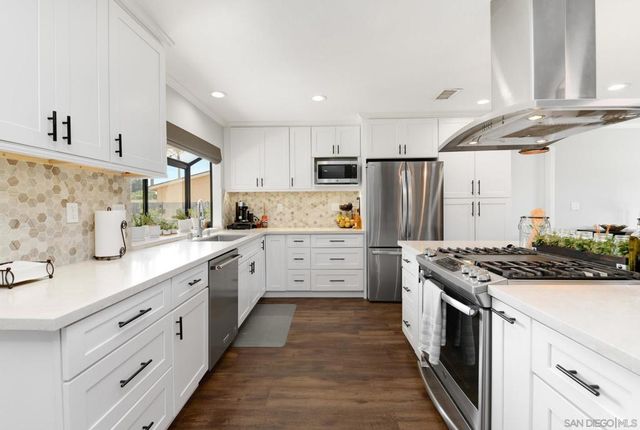 5212 Glen View Pl, Bonita, CA 91902