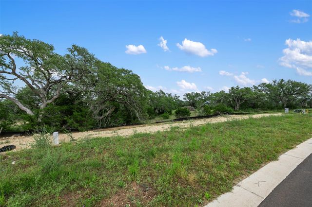 369 SW Crosswater LN, Dripping Springs, TX 78620
