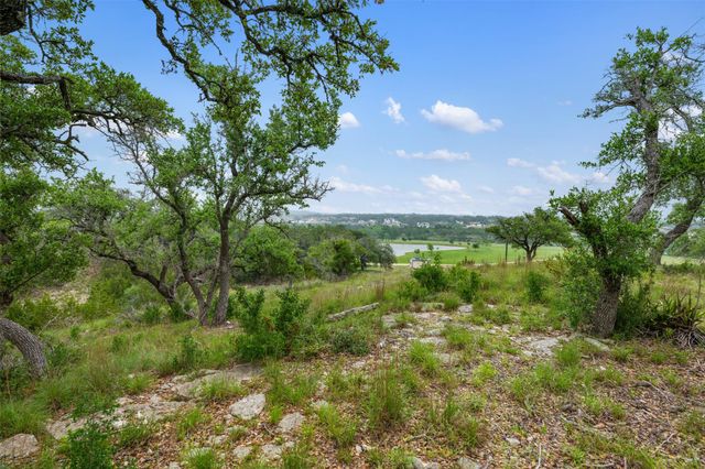 369 SW Crosswater LN, Dripping Springs, TX 78620