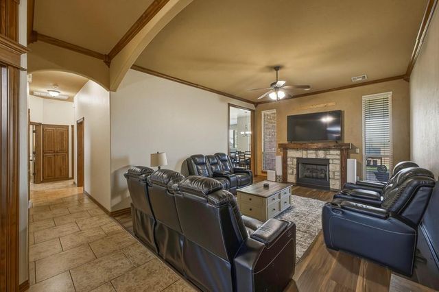 2801 SE 5th Street, Moore, OK 73160