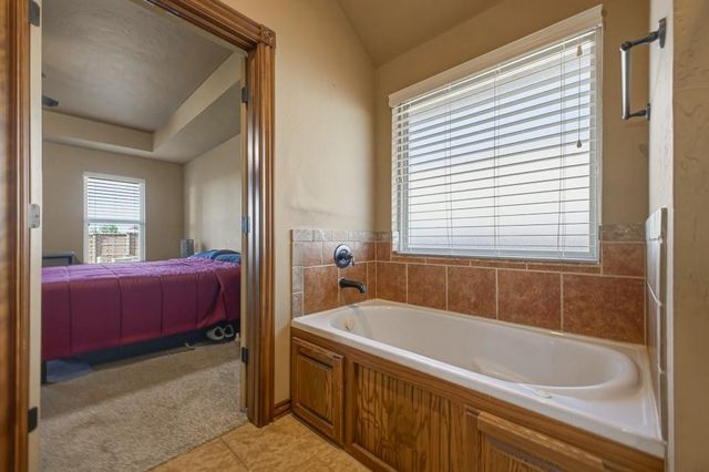 2801 SE 5th Street, Moore, OK 73160