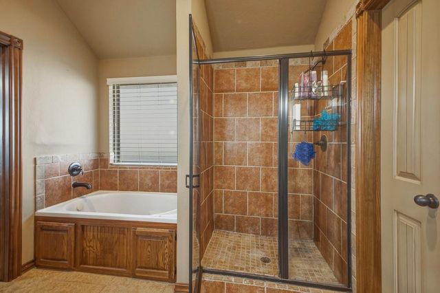 2801 SE 5th Street, Moore, OK 73160