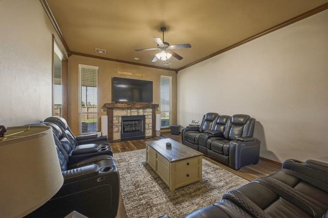 2801 SE 5th Street, Moore, OK 73160