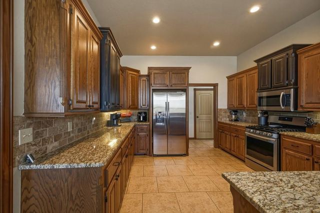 2801 SE 5th Street, Moore, OK 73160