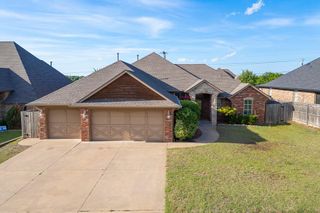 2801 SE 5th Street, Moore, OK 73160