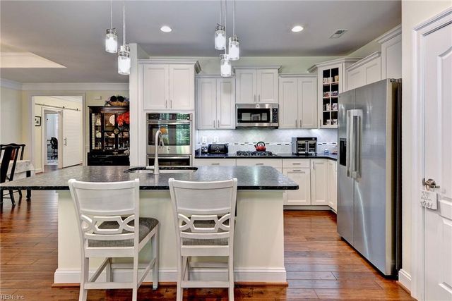 6462 Isabella DR, Williamsburg, VA 23188