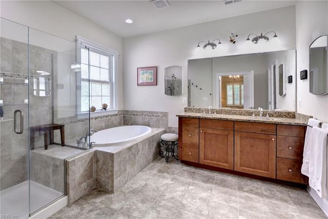 6462 Isabella DR, Williamsburg, VA 23188