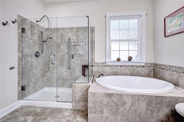 6462 Isabella DR, Williamsburg, VA 23188