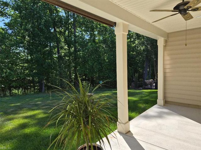 6462 Isabella DR, Williamsburg, VA 23188