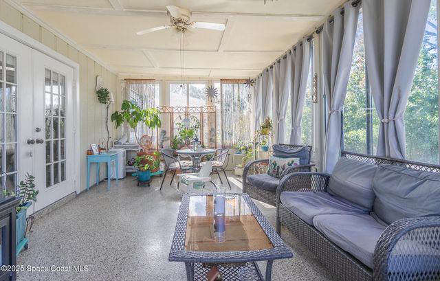 970 Tahiti Avenue SE, Palm Bay, FL 32909