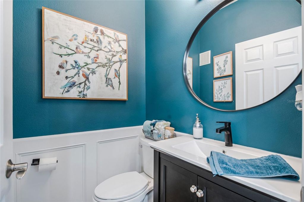 Image 14 of property listing at 4500 VIRGINIA DRIVE, Orlando, FL 32814