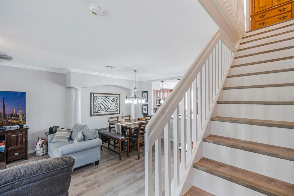 Image 25 of property listing at 4500 VIRGINIA DRIVE, Orlando, FL 32814