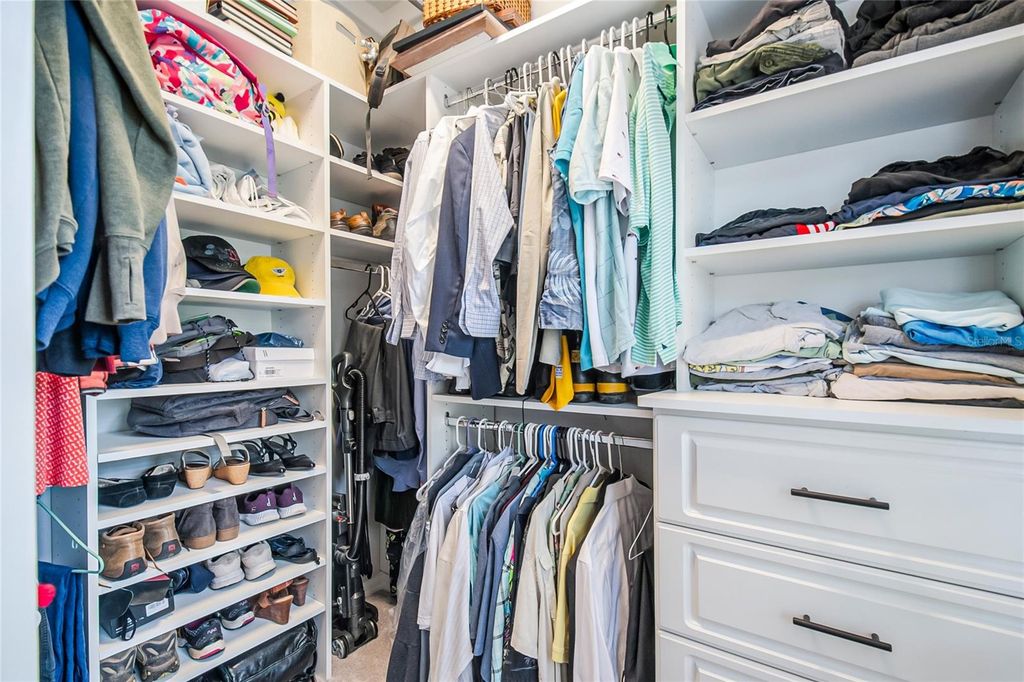 Image 29 of property listing at 4500 VIRGINIA DRIVE, Orlando, FL 32814