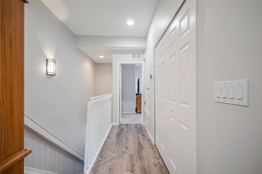 Image 32 of property listing at 4500 VIRGINIA DRIVE, Orlando, FL 32814