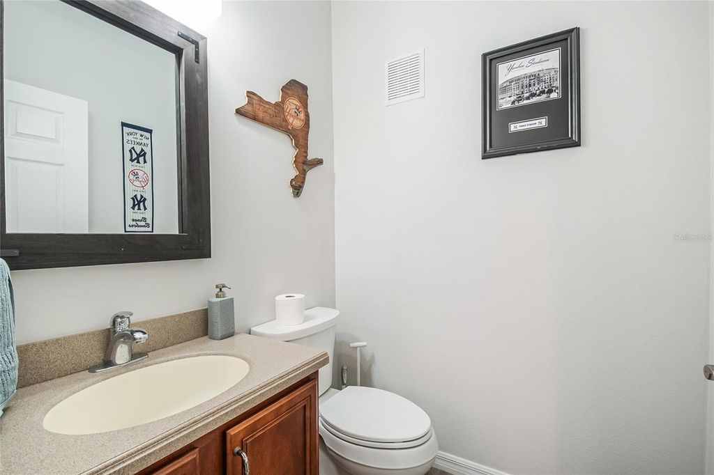 Image 41 of property listing at 4500 VIRGINIA DRIVE, Orlando, FL 32814