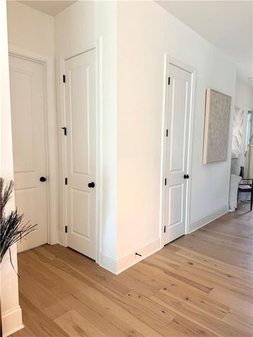 229 Mooney Road, Woodstock, GA 30188