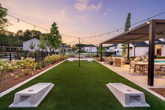 229 Mooney Road, Woodstock, GA 30188