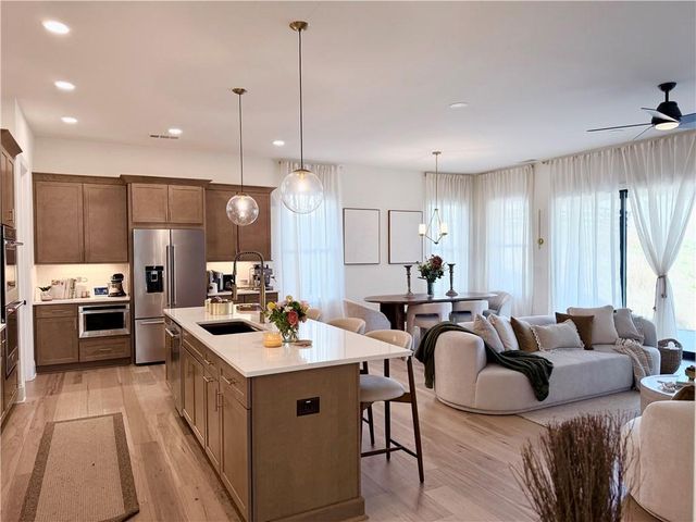 229 Mooney Road, Woodstock, GA 30188