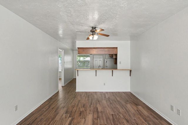 1605 Hazelwood Street B, Conroe, TX 77301