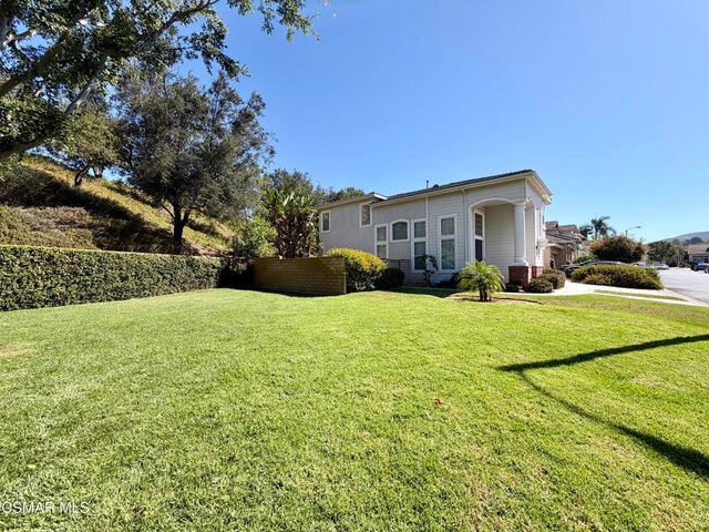 2737 Stonecutter Street, Thousand Oaks, CA 91362