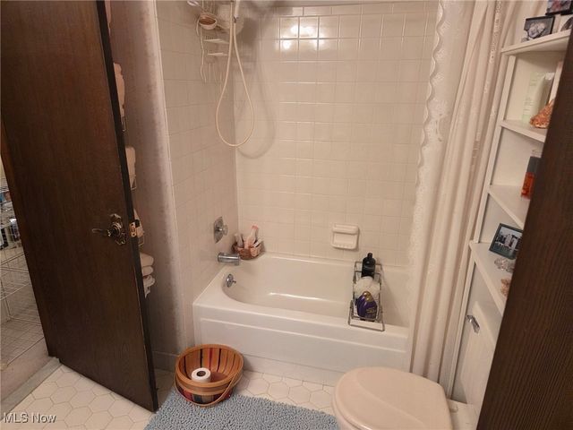 3706 Addington Court, Fairview Park, OH 44126