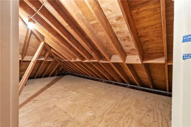 21425 Sawpit Canyon Road, Cedarpines Park, CA 92322