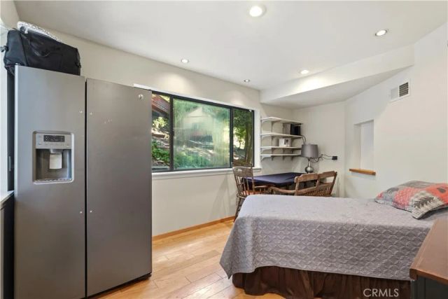 21425 Sawpit Canyon Road, Cedarpines Park, CA 92322