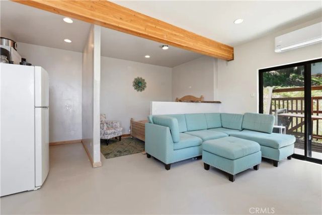 21425 Sawpit Canyon Road, Cedarpines Park, CA 92322