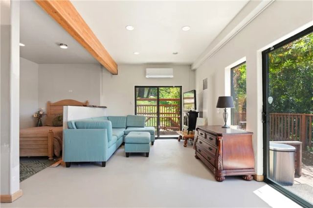 21425 Sawpit Canyon Road, Cedarpines Park, CA 92322