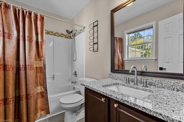5806 Old Oak Ridge Road A, Greensboro, NC 27410