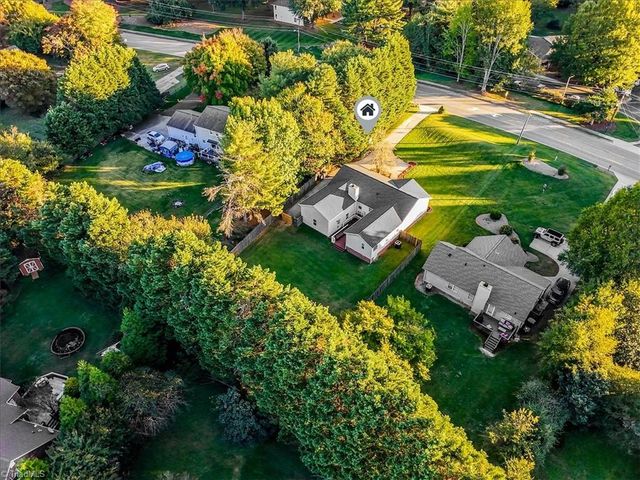 5806 Old Oak Ridge Road A, Greensboro, NC 27410