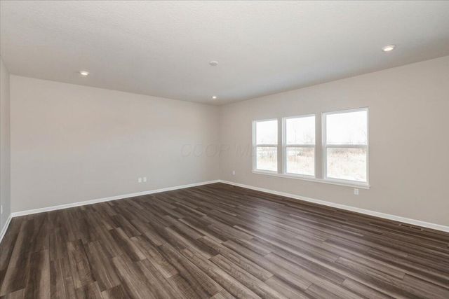 1055 Greenfield Drive, Marysville, OH 43040