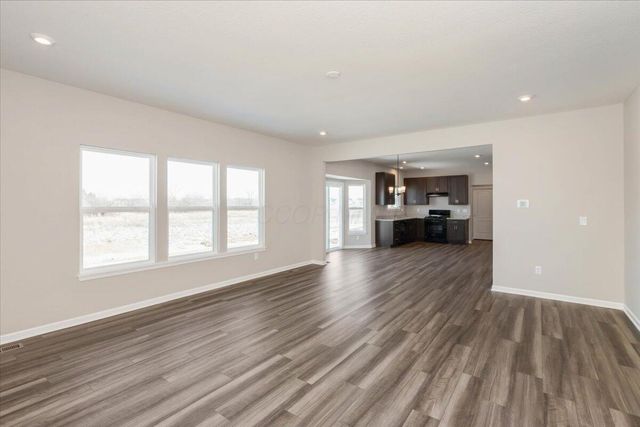 1055 Greenfield Drive, Marysville, OH 43040