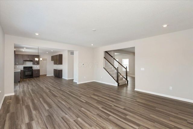 1055 Greenfield Drive, Marysville, OH 43040