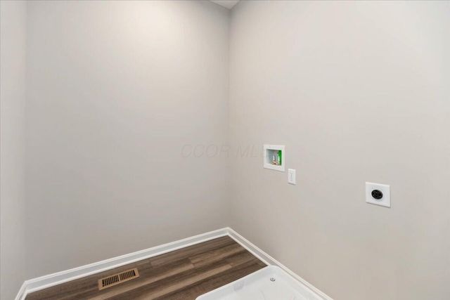 1055 Greenfield Drive, Marysville, OH 43040