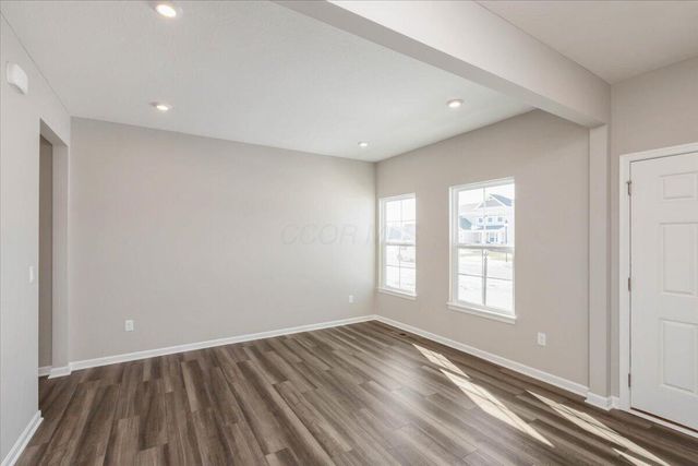 1055 Greenfield Drive, Marysville, OH 43040