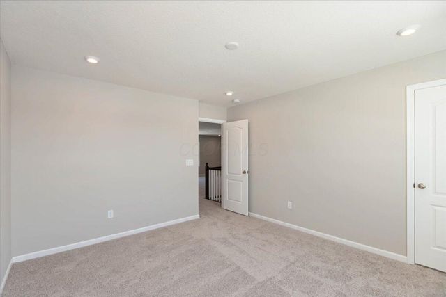 1055 Greenfield Drive, Marysville, OH 43040