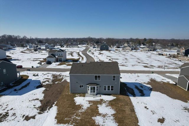 1055 Greenfield Drive, Marysville, OH 43040