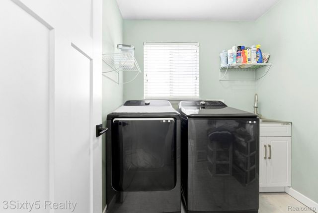 33188 Mallard Drive, Brownstown Charter Township, MI 48173