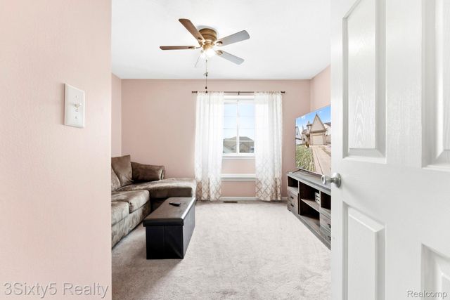 33188 Mallard Drive, Brownstown Charter Township, MI 48173