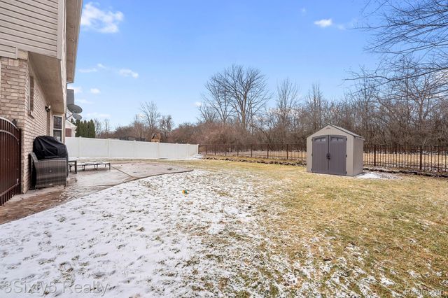 33188 Mallard Drive, Brownstown Charter Township, MI 48173