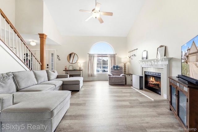 33188 Mallard Drive, Brownstown Charter Township, MI 48173