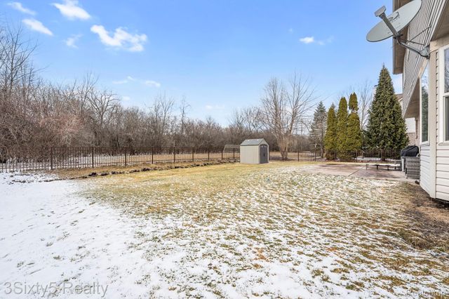 33188 Mallard Drive, Brownstown Charter Township, MI 48173