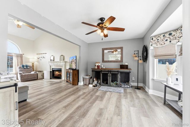 33188 Mallard Drive, Brownstown Charter Township, MI 48173