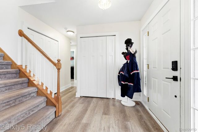 33188 Mallard Drive, Brownstown Charter Township, MI 48173