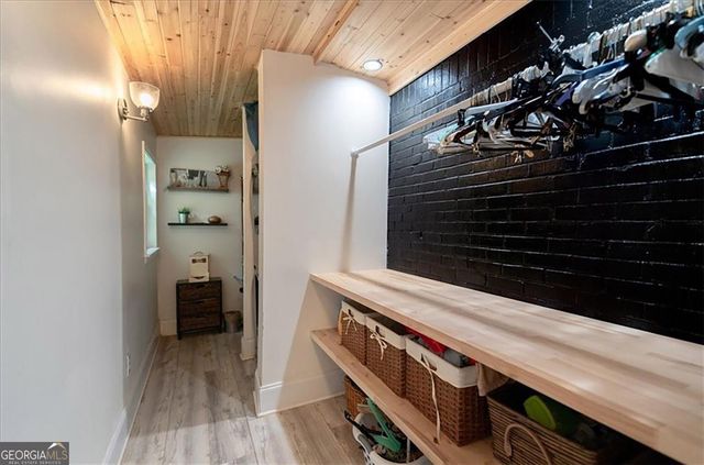 3179 E Wood Valley Road, Atlanta, GA 30327