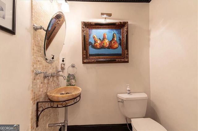 3179 E Wood Valley Road, Atlanta, GA 30327